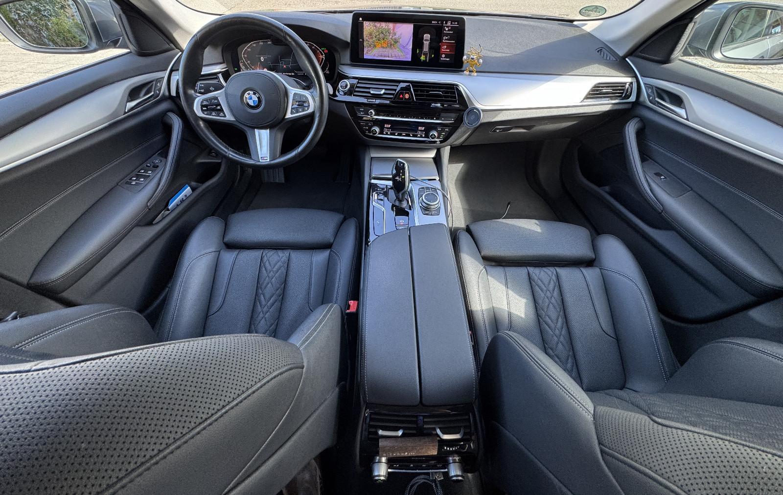 BMW 530d xDrive Touring (LCI)|Pano|HUD|AHK