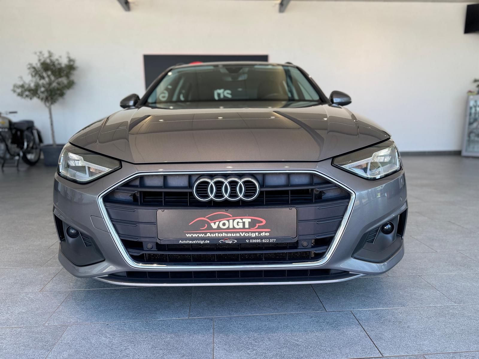 Audi A4 Avant 40 TDI S-tronic ACC AHK LED MMI imagem 3