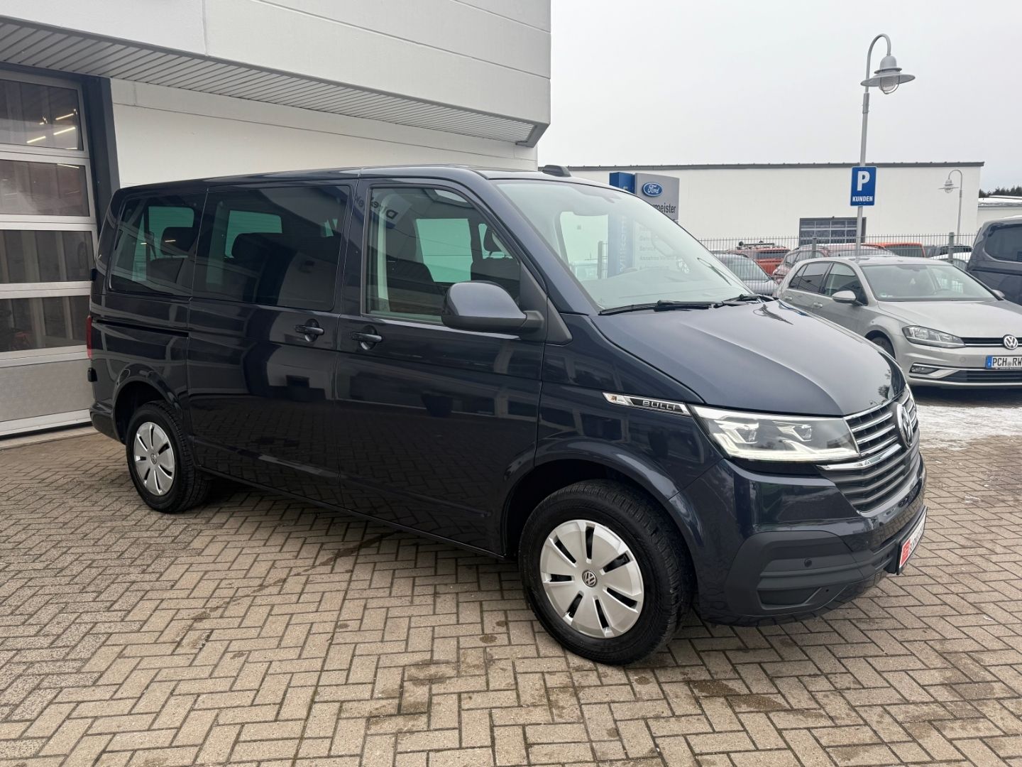 VW T6 Caravelle Comfortline Navi LED Musikstreaming - Image 7