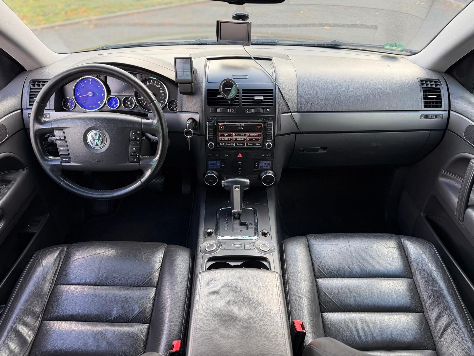 Volkswagen Touareg 2008 — photo 9