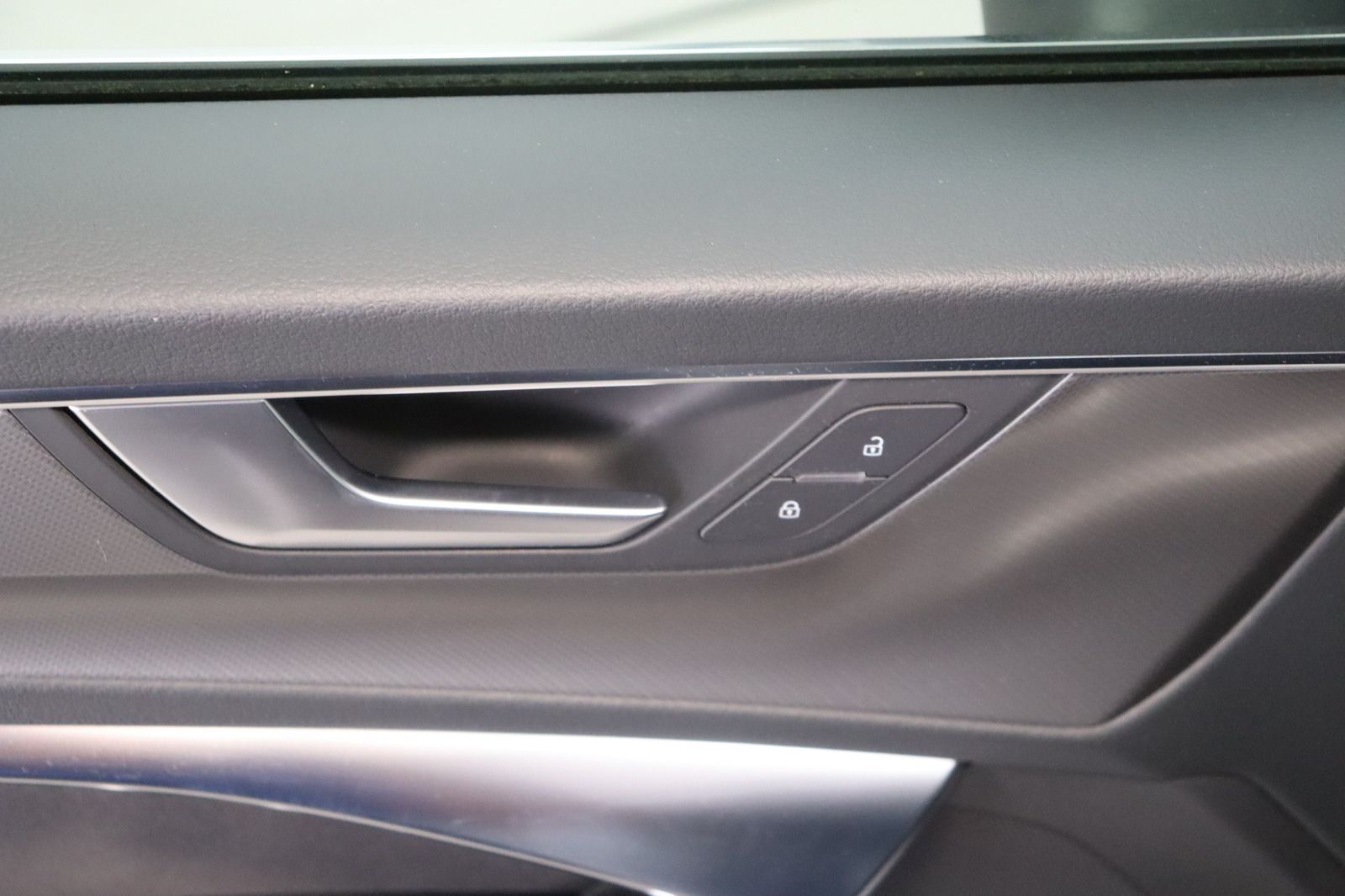 Fahrzeugabbildung Audi A6 Avant 45 TDI quattro sport * MwSt. ausw.
