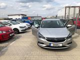 Opel Astra K Lim. 5-trg. ON*MFL*BT*SH*Neue TÜV* - Opel Astra Gebrauchtwagen in Augsburg