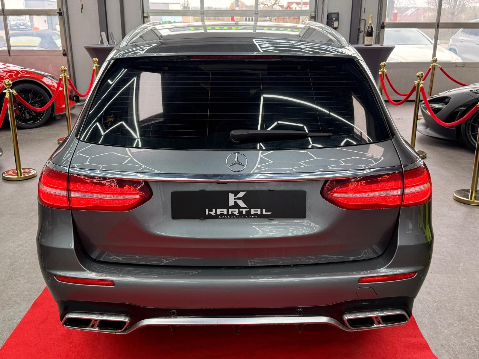 Mercedes-Benz T-Modell E 63 S AMG 4Matic *PANO*BURMESTER*VOLL