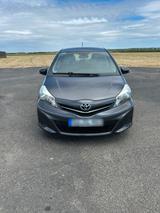 Toyota Yaris - Toyota Yaris Gebrauchtwagen in Bonn