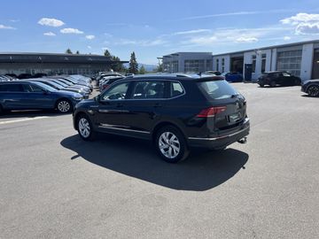 Volkswagen Tiguan Allspace - 9