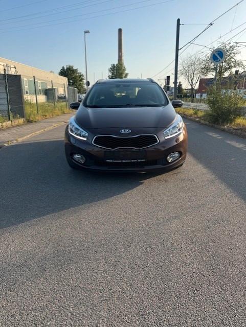 Kia cee'd Sportswagon 1.6 GDI Dream  Edition Sportsw