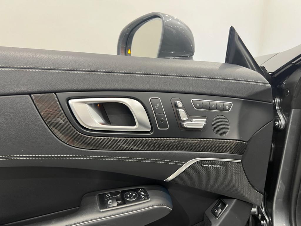 Mercedes-Benz SL 63 AMG