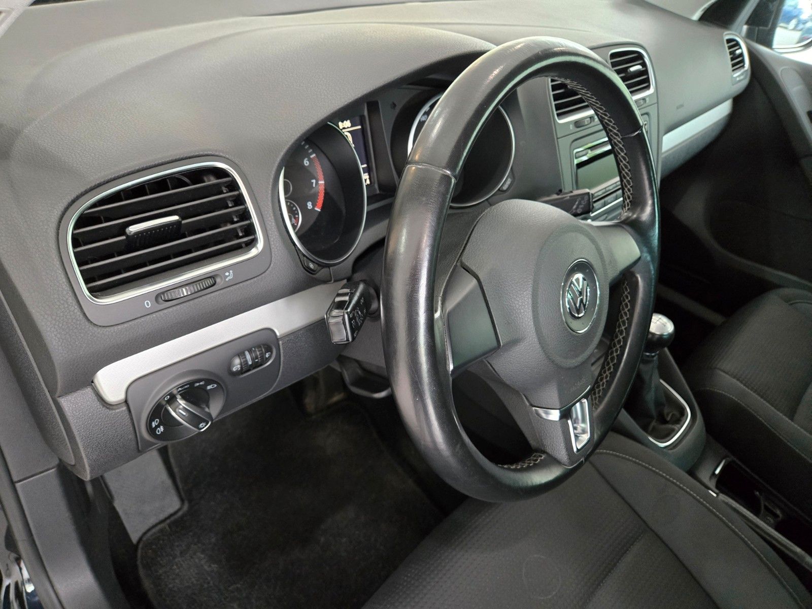 Fahrzeugabbildung Volkswagen Golf VI Team