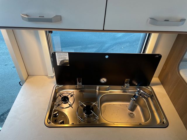 Carado V 132 PRO+ Automatik 8 Gang Navi Kamera