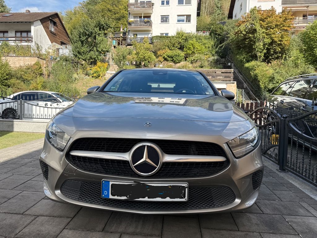 Image of Mercedes-Benz A 180