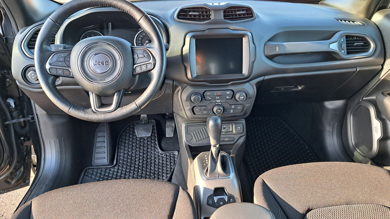 Fahrzeugabbildung Jeep Renegade S FWD