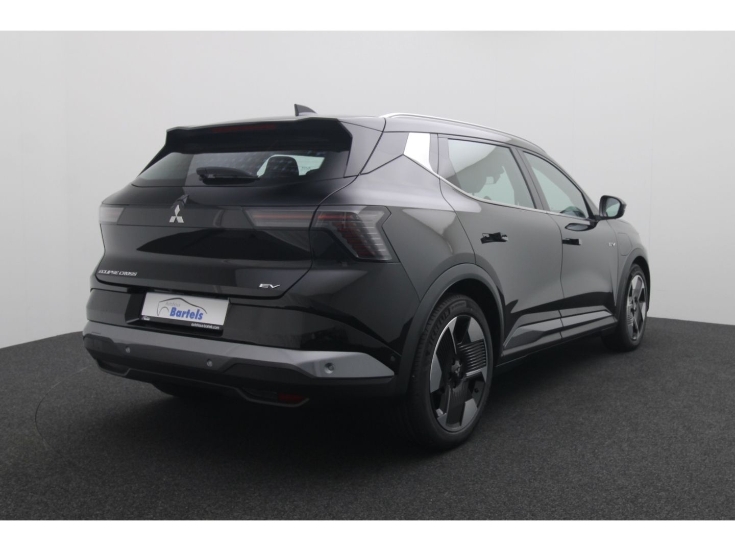 Fahrzeugabbildung Mitsubishi Eclipse Cross Diamant Plus 11 KW ACC LED SHZ
