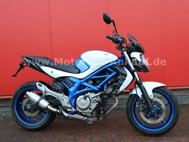 Suzuki SV 650 A Gladius ABS, 1.Hand, läuft sehr gut!