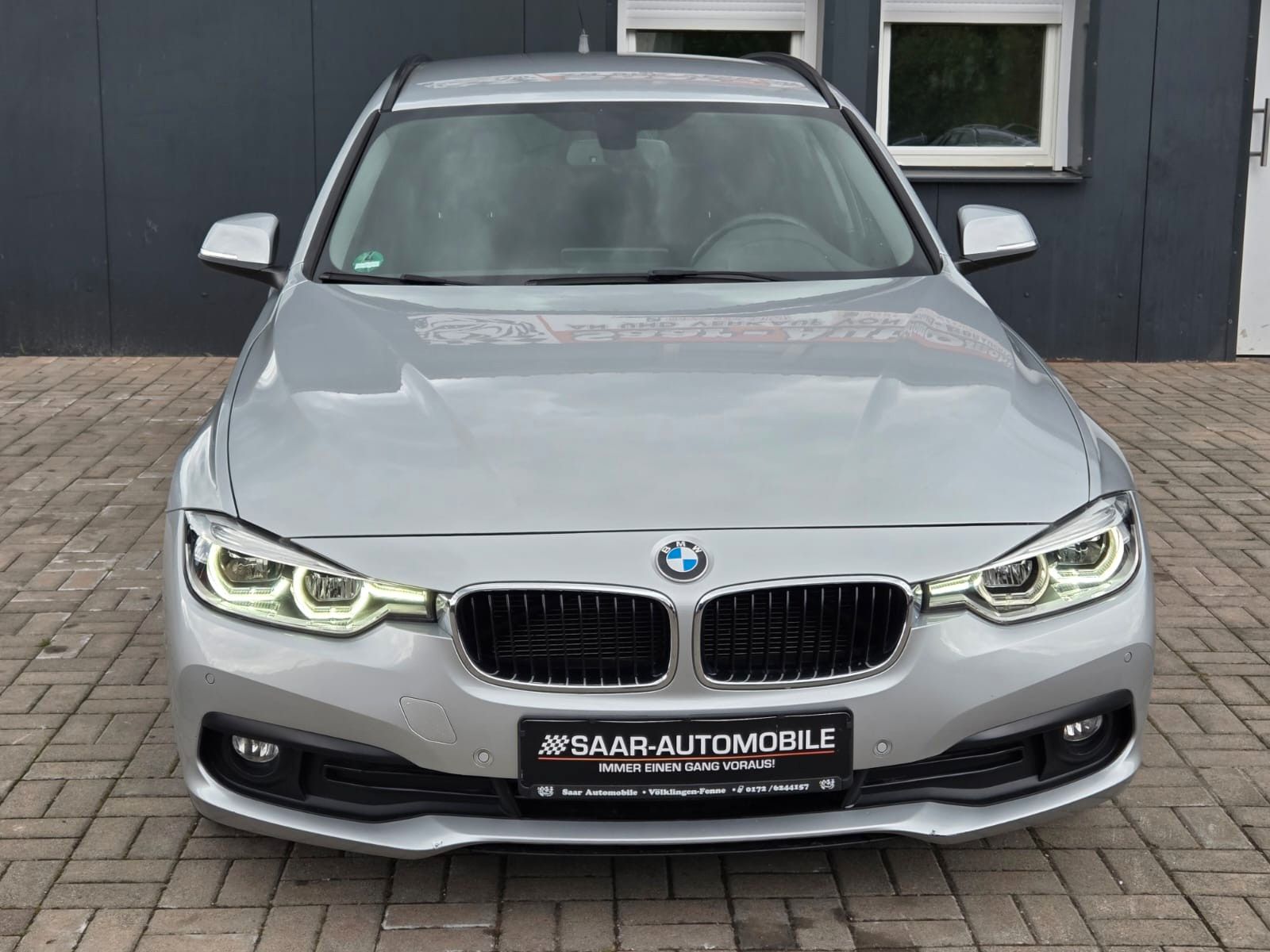 BMW 3 Touring 320 d /NAVI/BLUETOOH/CD/TEMPOMAT