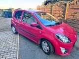 Renault Twingo 2  viele neu Teile - Renault Twingo Gebrauchtwagen in Leipzig