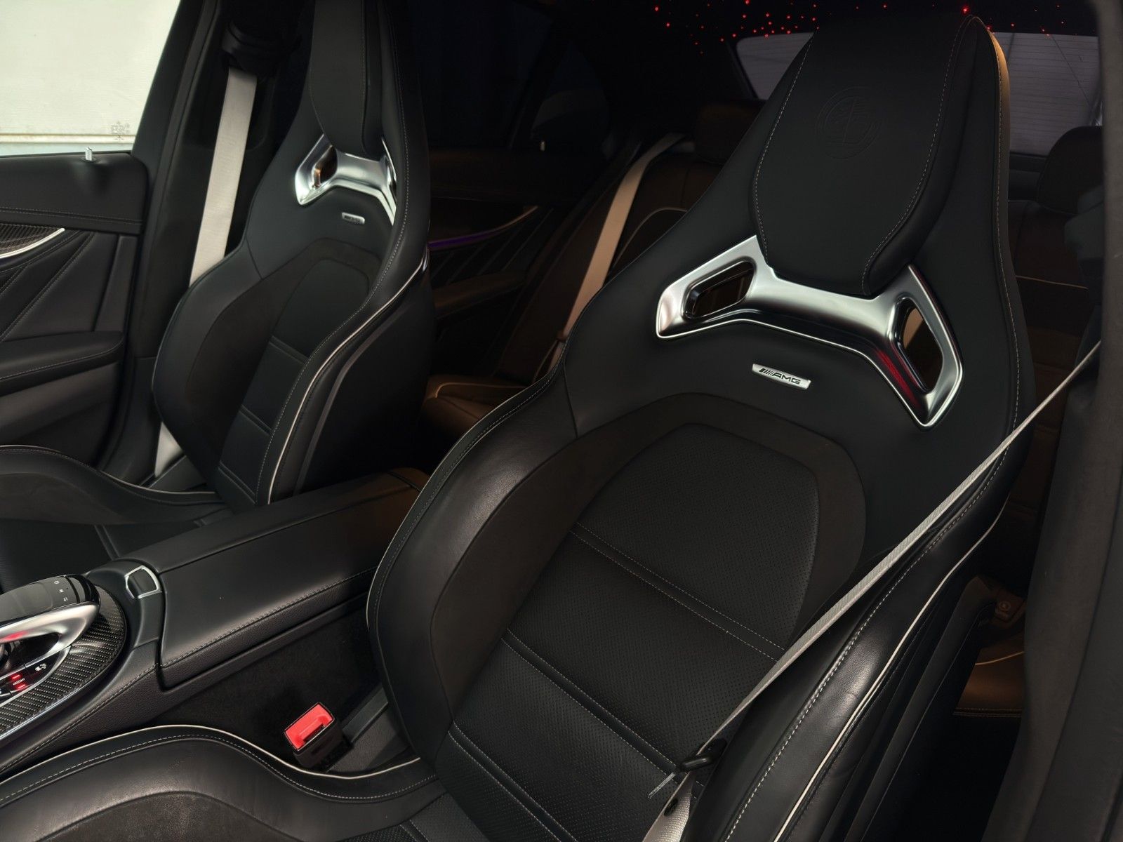 Fahrzeugabbildung Mercedes-Benz E63s AMG 4Matic+ Pano/Magno/SportAGA/Widescreen