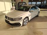 Volkswagen Passat Lim. GTE Navi CarPlay RFK ACC LED AHK SHZ - VW Passat Gebrauchtwagen in Bremen