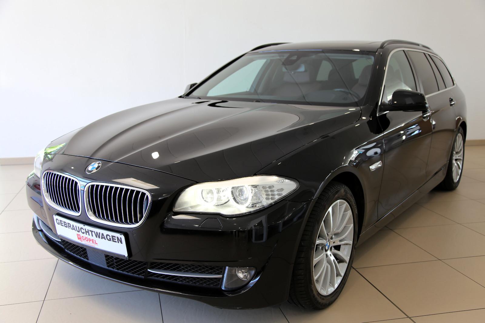 BMW 530d xDrive Touring Navi HUD e-Sitze Pano LHZ