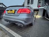 Mercedes-Benz Mercedes E63 AMG  2015  Top Zustand Rech... - Mercedes-Benz E 63 AMG bis 25.000 Euro