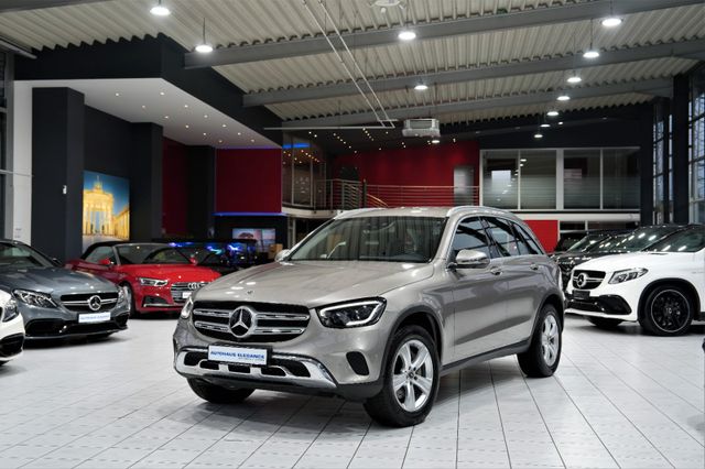 Mercedes-Benz GLC 300 4M*EXCLUSIVE*AIRMATIC*STYLING-PAK*LEDER