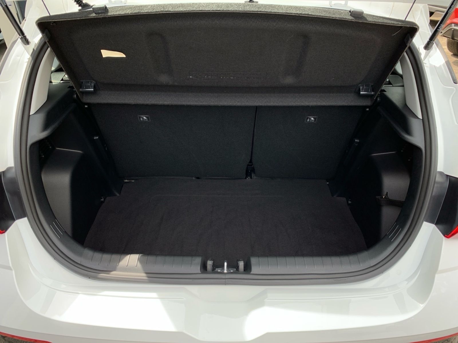 Fahrzeugabbildung Hyundai i20 1.0 T-GDI Select Navi Kamera Allwetter