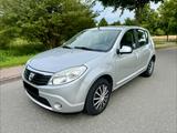 Dacia Sandero 1.4 MPI Klima Standheizung Tüv neu - Dacia Sandero in Rostock