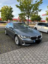 BMW 520d Luxury Line - BMW 520 in Köln