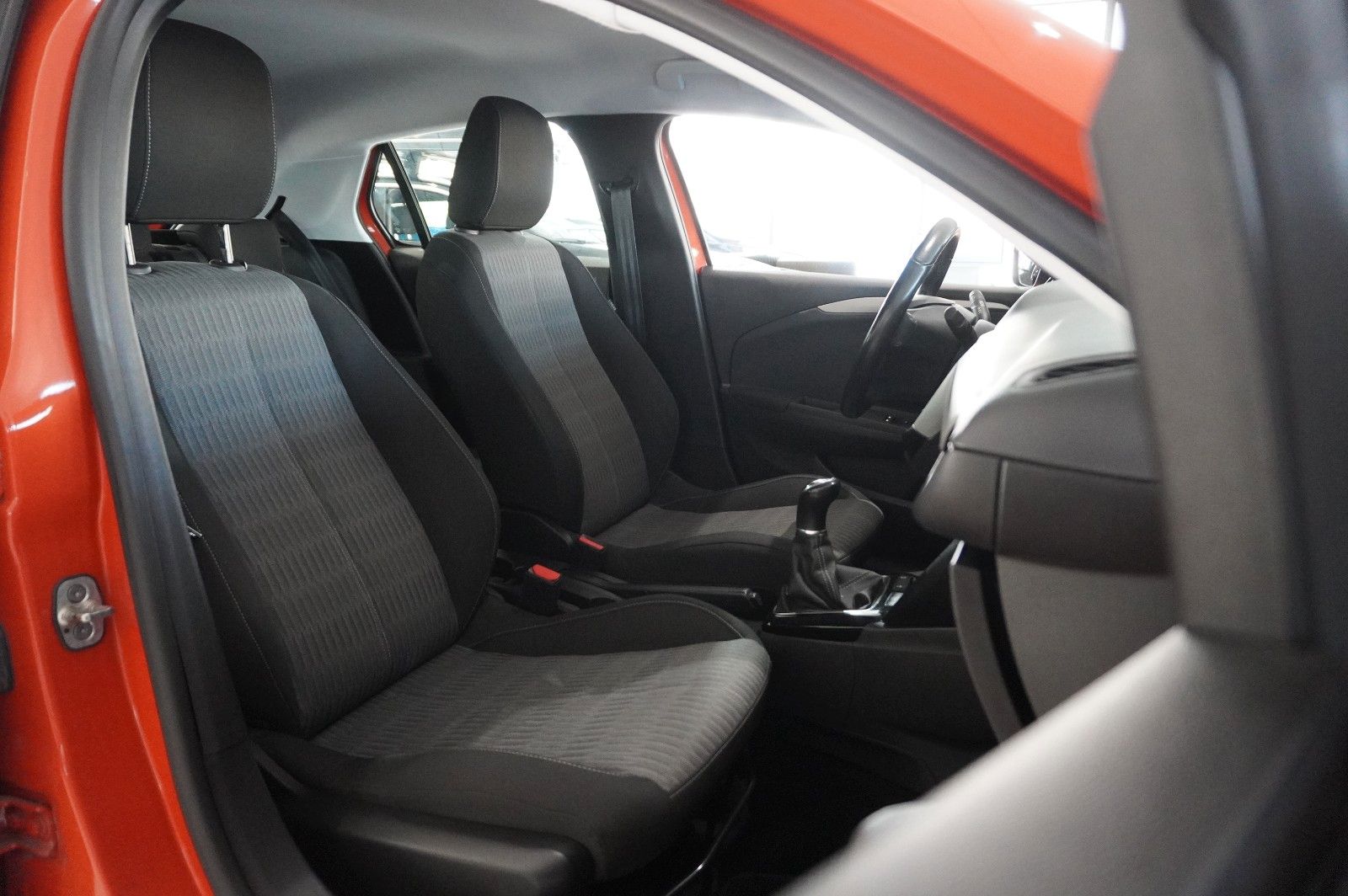 Fahrzeugabbildung Opel Corsa F 1.2 EDITION NAVI/SHZ/SPORT/PDC/TEMP/DAB+