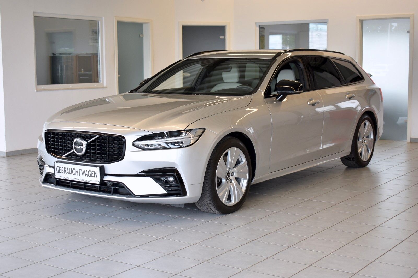 Volvo V90 Kombi R Design AUT./LED/NAVI/Sportsitze NAPP foto 3
