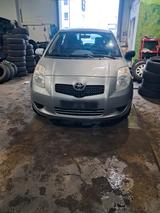 Toyota Yaris - Toyota Yaris: Kombi