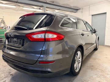 Ford Mondeo - 4