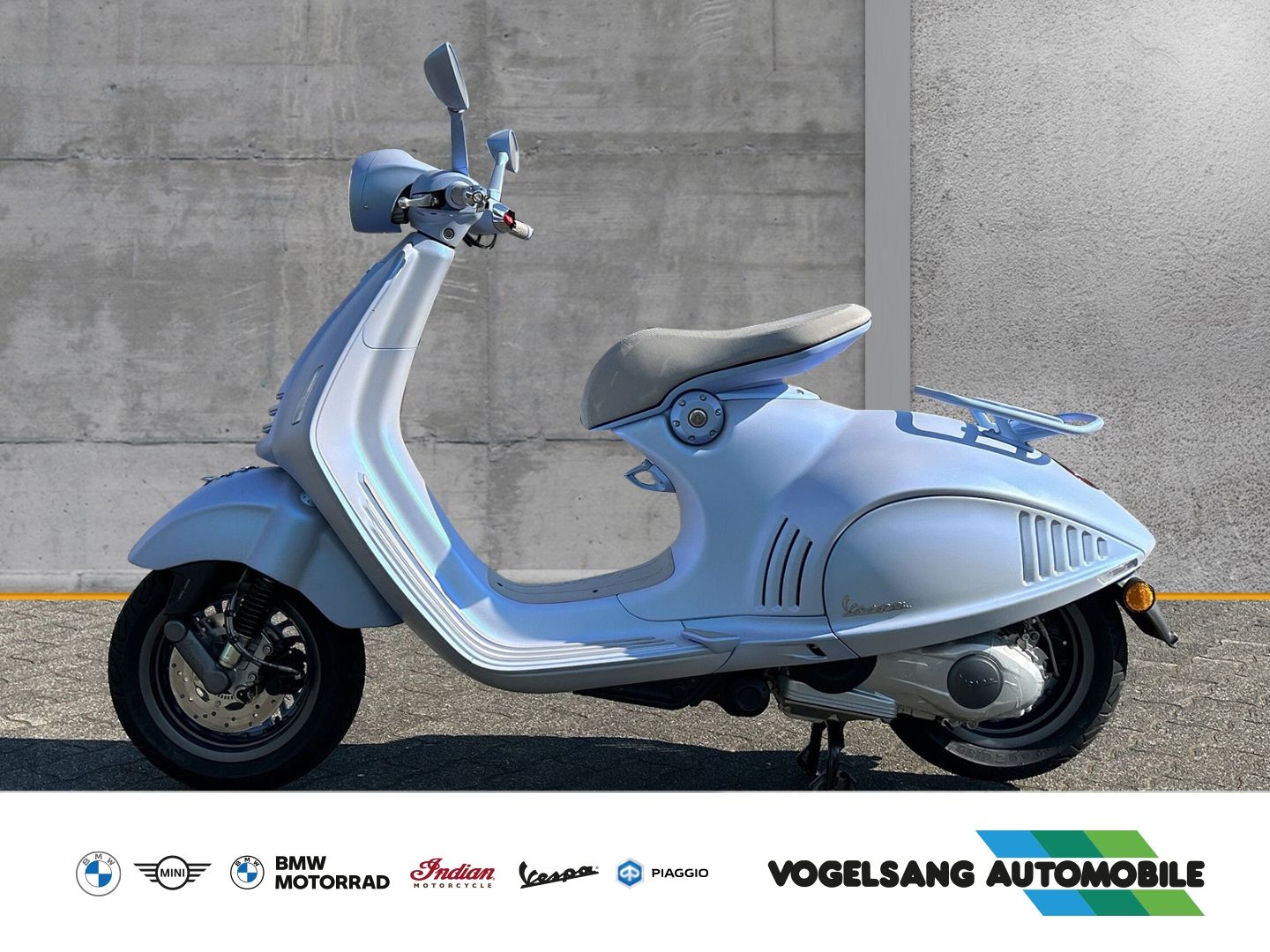 Fahrzeugabbildung Vespa 946 Sondermodell Snake, Limitiert auf 888 Stück,
