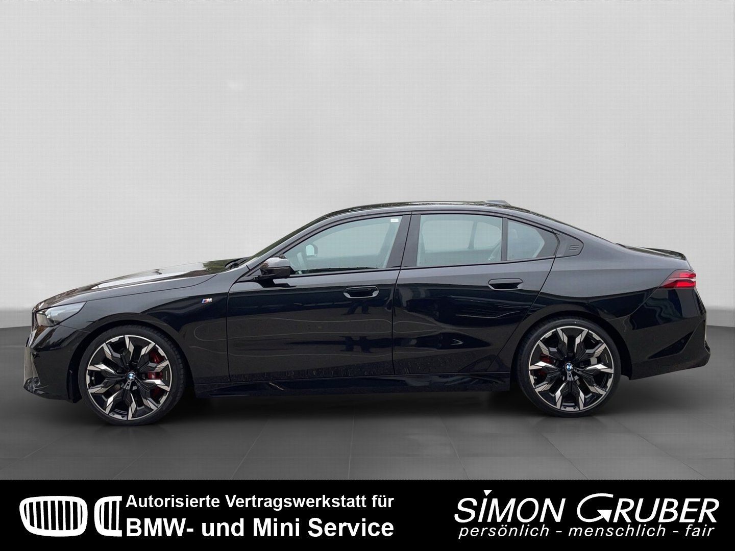 Fahrzeugabbildung BMW 540d xDrive M Sport Pro Inno Travel Drive Prof