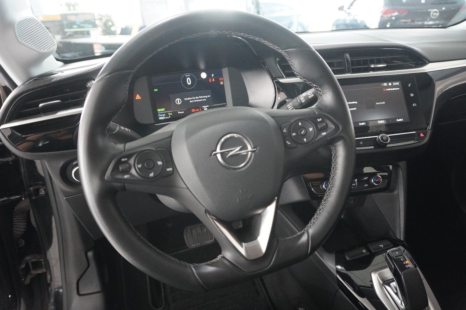 Fahrzeugabbildung Opel Corsa-e F ELEGANCE 3-PHASIG NAVI/LED/KAMERA/DAB+