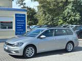 Volkswagen Golf VII Variant*Auto*Navi*ACC*CAM*AHK*LED*1Hand - : Silber, mit Apple Carplay