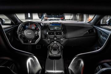 صورة مصغرة 26 لـ 2022 Aston Martin V12 VANTAGE