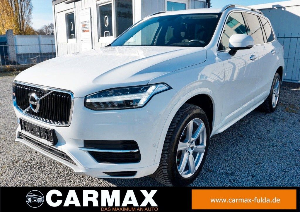 Fahrzeugabbildung Volvo XC90 Momentum AWD, Kamera, Navi, LED