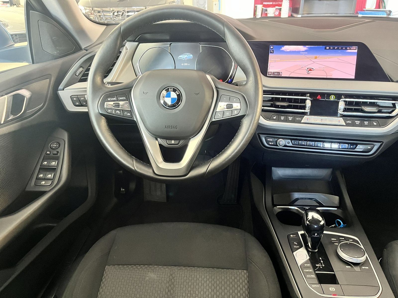 Fahrzeugabbildung BMW 220 Gran Coupé d Advant ACC/LED/KAM/CARPLAY/SHZ