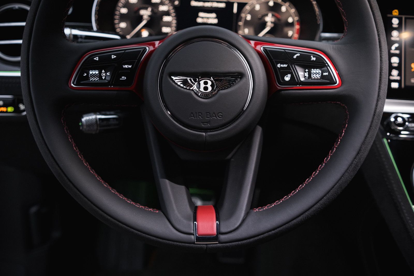 Fahrzeugabbildung Bentley Continental GT Speed Le Mans Edition, 1 von 48!