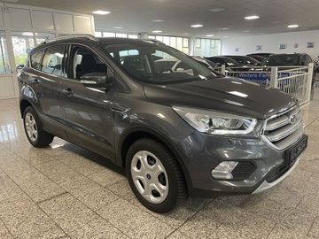 Ford Kuga - 3