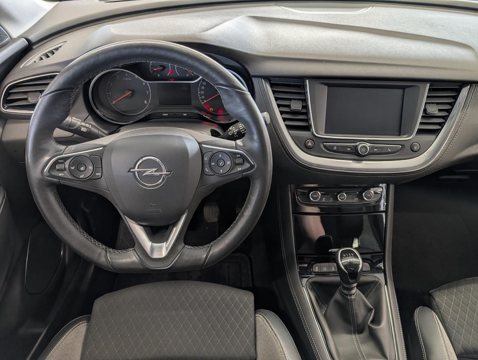 Opel Grandland 1.2 Elegance Keyless LED Parkassist