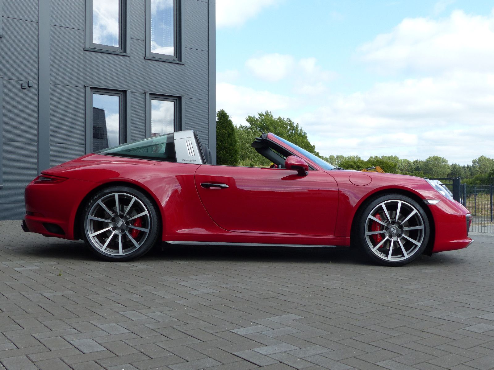 Fahrzeugabbildung Porsche 991.2 Targa 4S *Schalter*