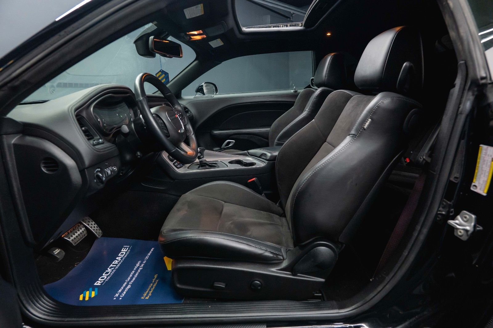 Fahrzeugabbildung Dodge Challenger 5.7 V8 R/T SRT Performance SuperTrack