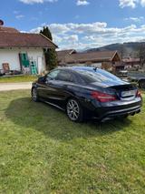 Mercedes-Benz CLA 45 AMG Mercedes-AMG CLA 45 4MATIC DCT Me... - gebrauchte Mercedes-Benz CLA 45 AMG aus dem Jahr 2017