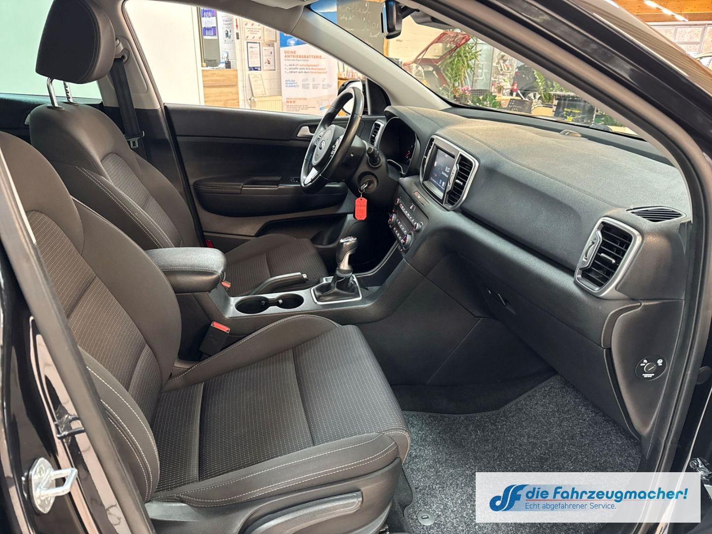 Fahrzeugabbildung Kia Sportage Vision 2WD Navi Fernlichtass. Verkehrsz