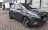 Hyundai i10 1.0 ED. 30+Navi Alu Pdc Carplay Sitz-Lenk HZ - gebrauchte Hyundai i10 aus dem Jahr 2022