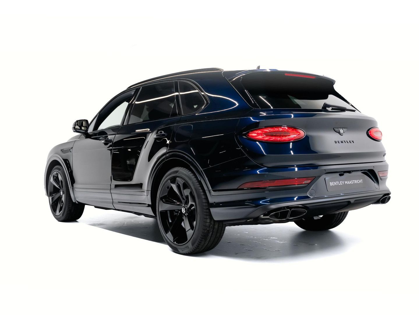 Bentley Bentayga Artenara V6 Hybrid |TOURING|FIVE SEAT C imagem 3