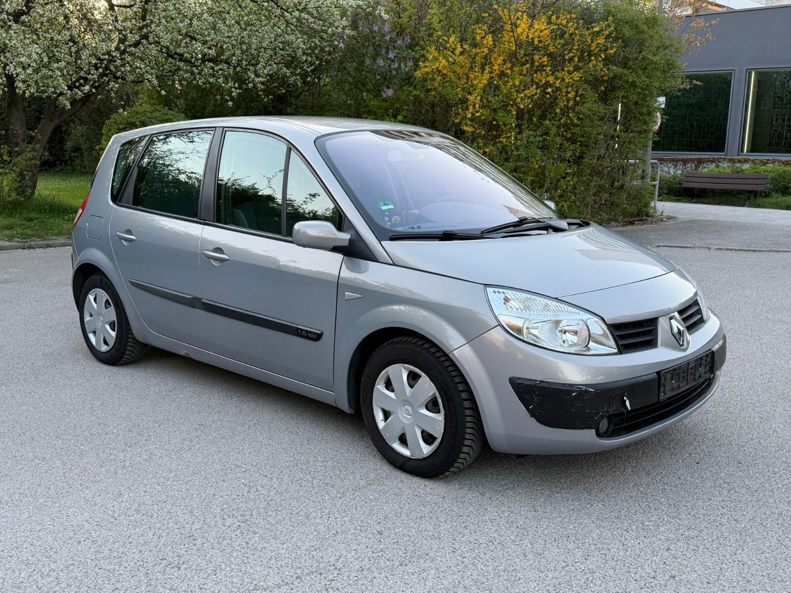 Renault Scenic Dynamique 1.6 16V Automatik wenig Km