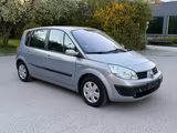 Renault Scenic Dynamique 1.6 16V Automatik wenig Km - Renault Scenic in München