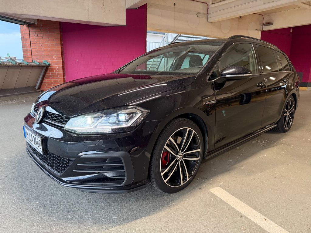 Image of Volkswagen Golf